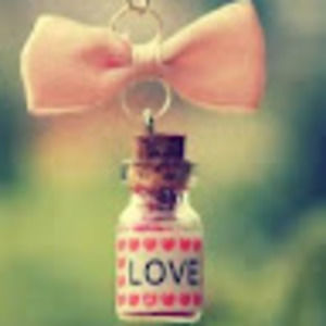 Meet your Posher, Alison